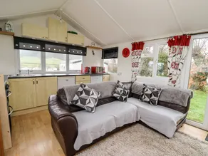 Beautiful cottage with garden | Pet-friendly - Image 4