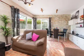 House with terrace & private pool - Image 5