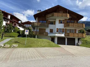 Appartement de vacances entièrement équipé avec terrasse | À côté du ski - Image 3