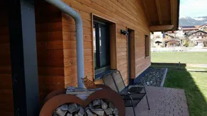 Beautiful holiday apartment with terrace & garden | Garden view - Image 2