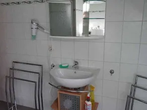 Holiday apartment with barbeque & garden | Good for workation - Image 5