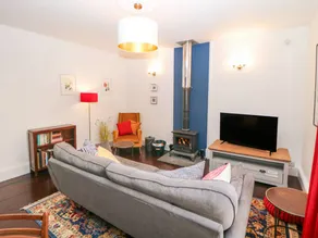 Family-friendly cottage - Image 3