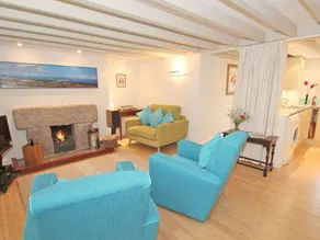Cottage with garden - Image 4