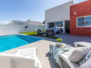 Family-friendly house with terrace, garden & private pool | Good for workation | Pets allowed - Image 2