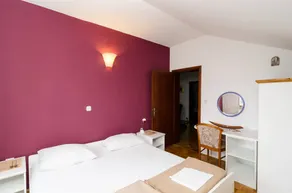 Flat with garden, barbecue & terrace - Image 5