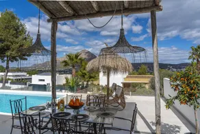Casa con terrazza, giardino e piscina privata - Image 5