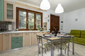 Familienfreundliche wunderschöne Wohnung mit Garten | Gartenblick | Ideal für Homeoffice | Haustiere erlaubt - Image 4