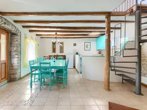 Fully equipped house with garden, terrace & private pool | Pet-friendly - Image 4