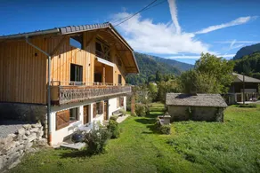 Children-friendly ample chalet with garden, terrace & barbeque | Lake view | Suitable for remote work | Pets allowed - Image 2