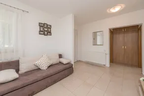 Fully equipped lovely apartment with terrace, garden & barbecue - Image 5