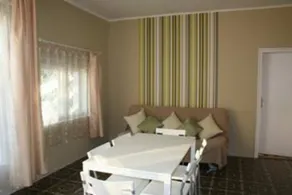 Flat with barbecue - Image 4