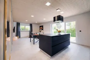 Apartment 'Ferienwohnung Gartenglück 75qm' with Private Terrace, Shared Garden and Wi-Fi - Image 4