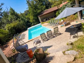 House with garden, terrace & pool - Image 5