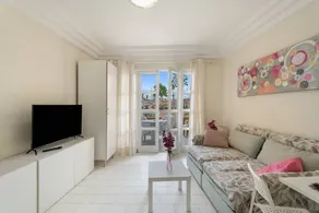 Flat with garden & pool | Mountain view - Image 5