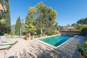 Villa with private pool, garden & barbecue - Image 4