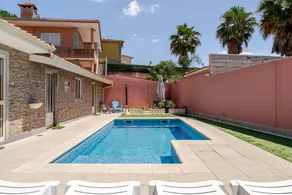 Villa con giardino, griglia e piscina privata | Vista sulla montagna - Image 3