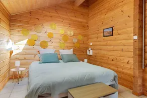 Bed & breakfast with garden, sauna & pool | Garden view - Image 4