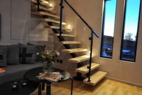 Modern Clifftop Cabin Rental on Lake Vättern in Sweden - Image 4