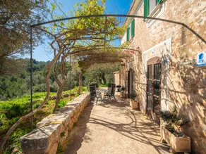 Maison avec terrasse, jardin et barbecue | Vue montagne - Image 3