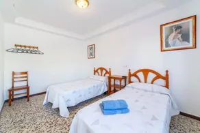 Room 'Habitación Triple' with Wi-Fi and Air Conditioning - Image 3