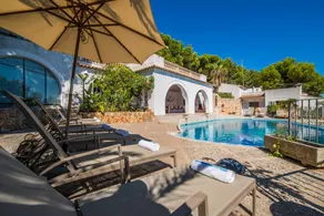 Maison de vacances avec piscine privée, terrasse et jardin - Image 3