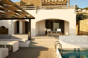 Villa with terrace, barbeque & pool - Image 5