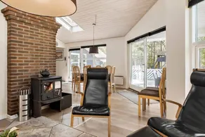 Holiday home with sauna, barbecue & hot tub - Image 5