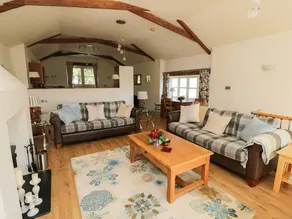 Fully equipped cottage with garden | Beach view | Pets allowed - Image 5