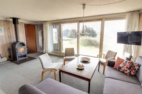House with barbeque, hot tub & terrace | Beach nearby | Pets allowed - Image 5