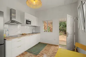 Vacation Apartment 'With Wonderful Views' with Sea View, Wi-Fi and Air Conditioning - Image 4