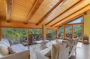 Family-friendly lovely house with garden, private pool & BBQ | Garden view | Perfect for remote work | Pets allowed - Image 4