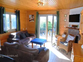 Pleasant house with barbeque & terrace | Nature view - Image 2