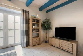 Apartment "Seegarden" with Private Terrace, Shared Garden, and Wi-Fi - Image 2