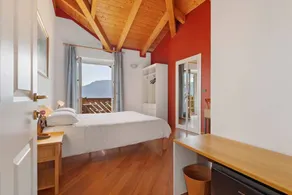 Papavero Room with Mountain View, Shared Garden and Wi-Fi - Image 5