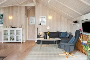Fully equipped beautiful house with BBQ & terrace - Image 5