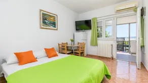 Apartamento con barbacoa y terraza | Vistas al mar - Image 2
