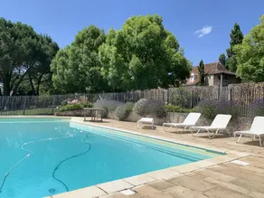 Holiday home with private pool, garden & barbeque - Image 4