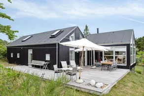Beautiful light on lovely Helgenæs - Image 2