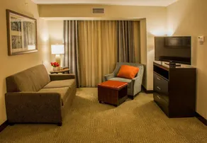 Condo with BBQ & pool - Image 2