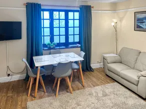 Cottage avec jardin - Image 3