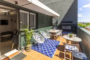 Holiday apartment with terrace & BBQ | City view - Image 2