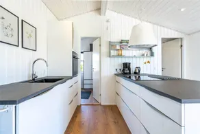 Fully equipped wonderful house with terrace, BBQ & sauna | Pets are welcome - Image 3