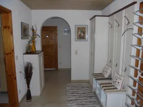 Apartamento vacacional con sauna, jardín y barbacoa - Image 5