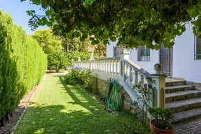 Voll ausgestattetes wunderschönes Ferienhaus mit Terrasse, Garten und Grill | Flussblick | Ideal für Homeoffice - Image 4