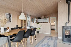 Child-friendly nice house with garden & barbeque | Sea view - Image 5