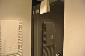 Nest Temporary AG - Studio Apartments at Steinentorstrasse 8 - Image 5