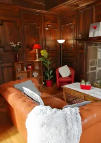 Lovely holiday home | City view - Image 3