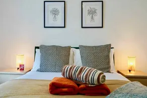 Lovely holiday home with garden - Image 5