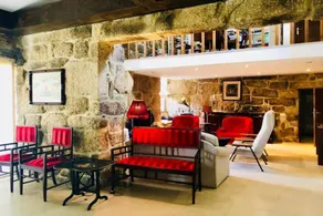 Casa con barbecue, giardino e terrazza - Image 3