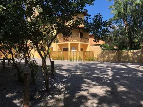 Studio with garden - Image 5